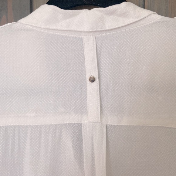 🤍White Dynamite Blouse - Picture 3 of 7